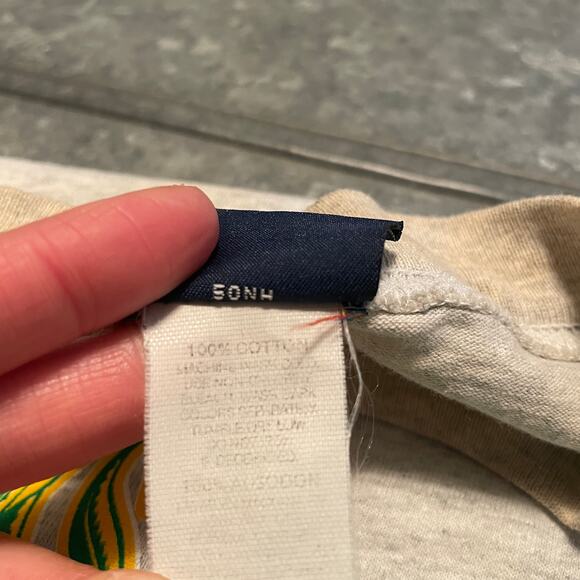 Vintage 90s Taz Tasmanian Devil Bet Your Shamrocks I'm Irish Shirt XL Leprechaun - Picture 12 of 16